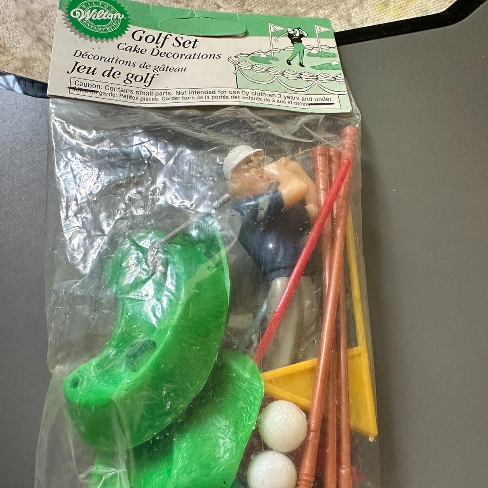 New Sealed Vintage Wilton Golf Set Cake Decoration Party Favor 1998 13 Pieces